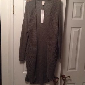 Long coat like sweater